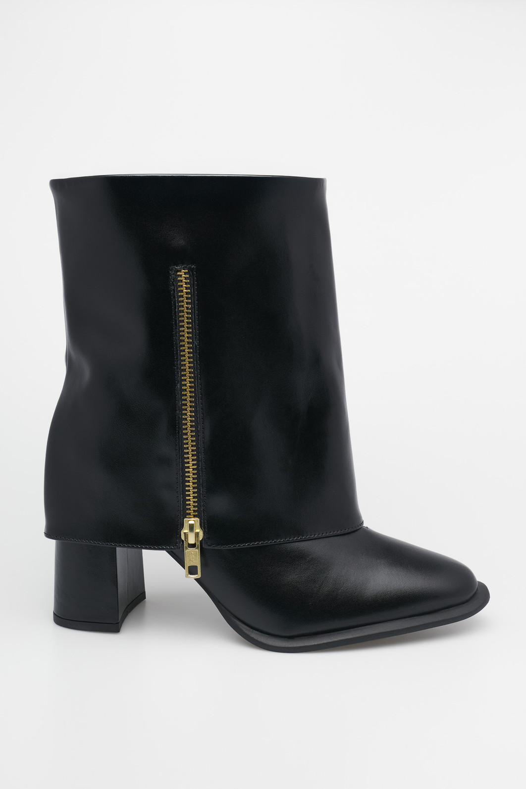 Bota Cano Médio 2 em 1 Gabriela Preta Bota Cano Médio 2 em 1 Gabriela Preta