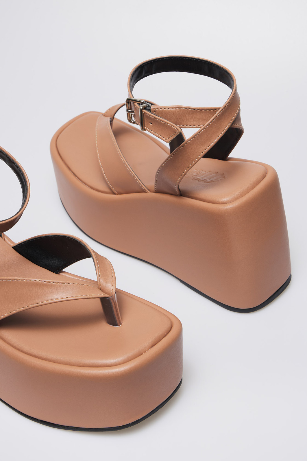 Sandália Lola Nude Sandália Lola Nude