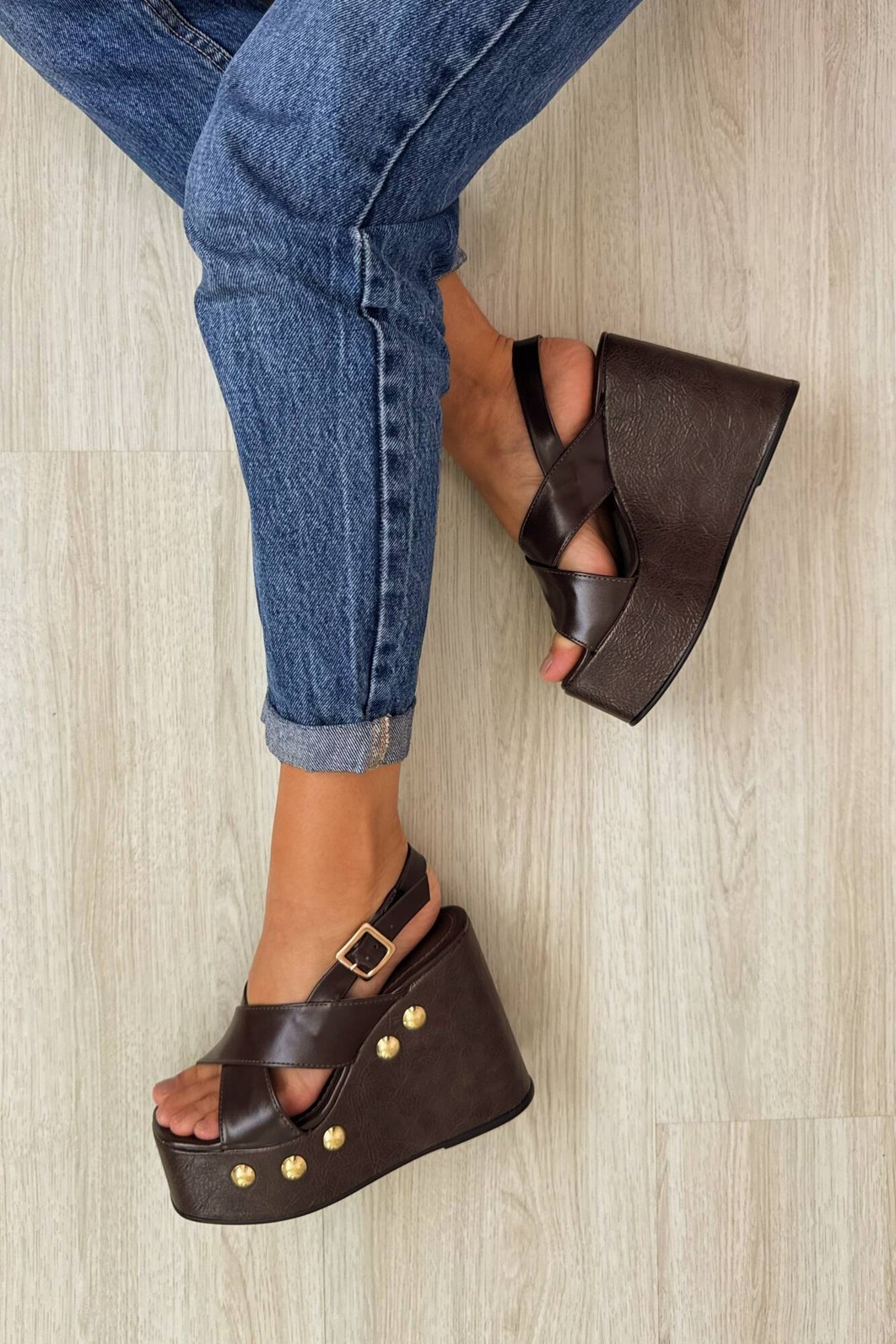 Sandália Vicky Marrom Sandália Vicky Marrom