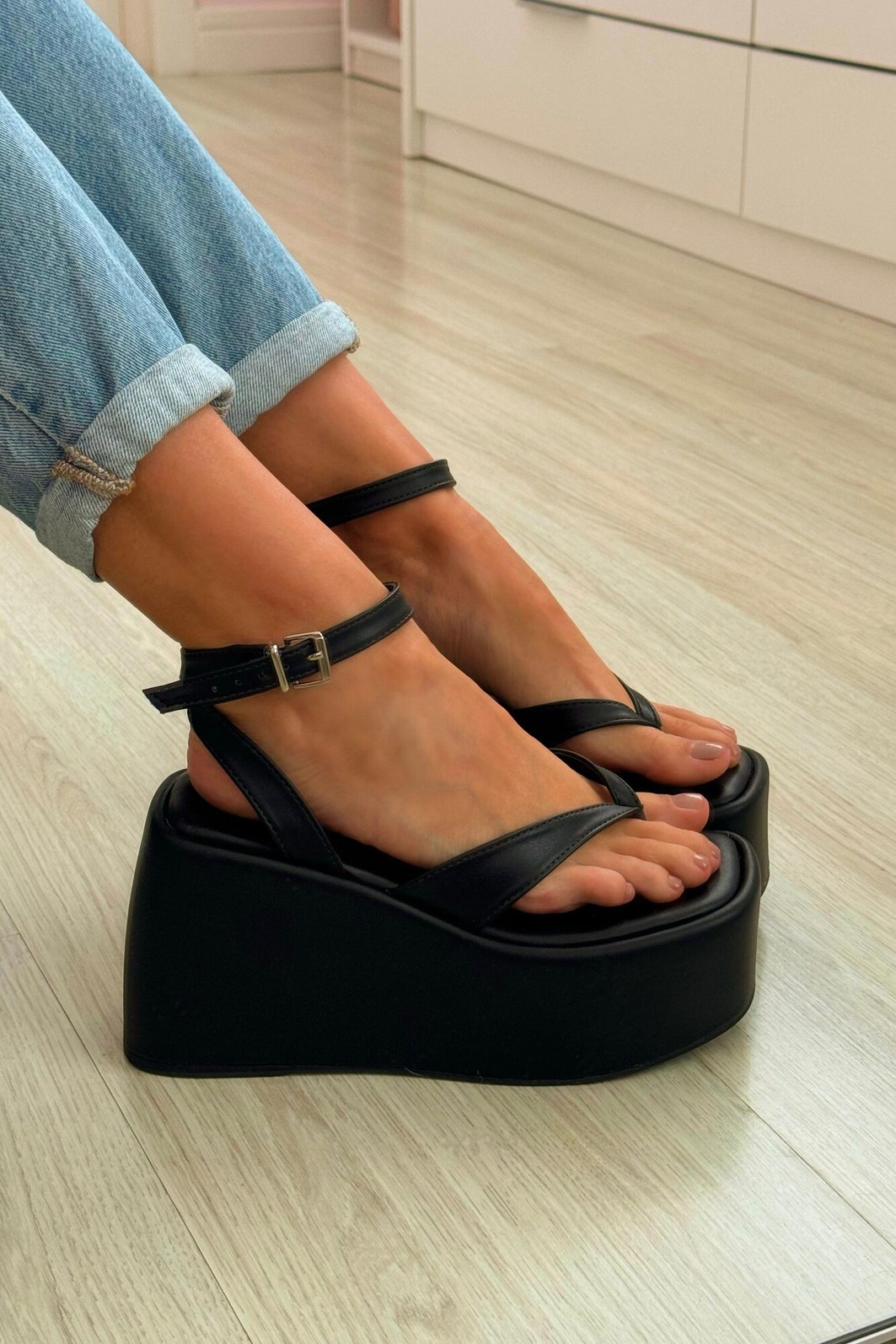 Sandália Lola Preto Sandália Lola Preto