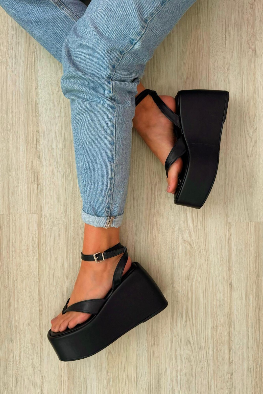 Sandália Lola Preto Sandália Lola Preto