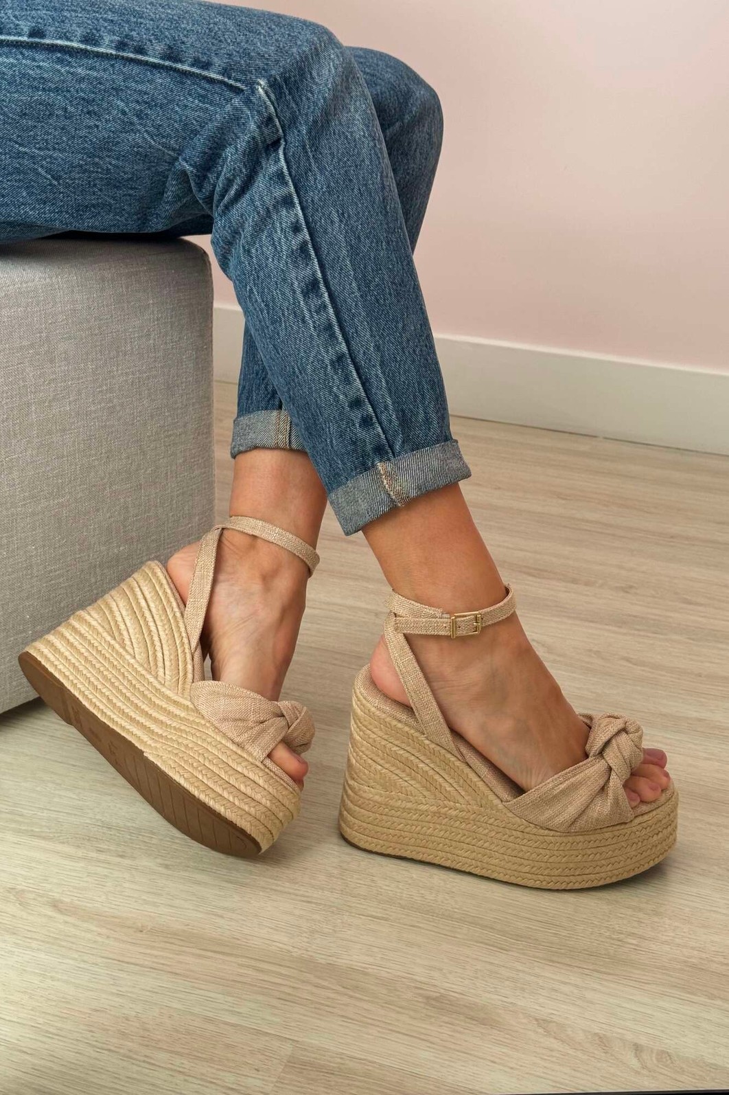 Sandália Karina Bege Sandália Karina Bege