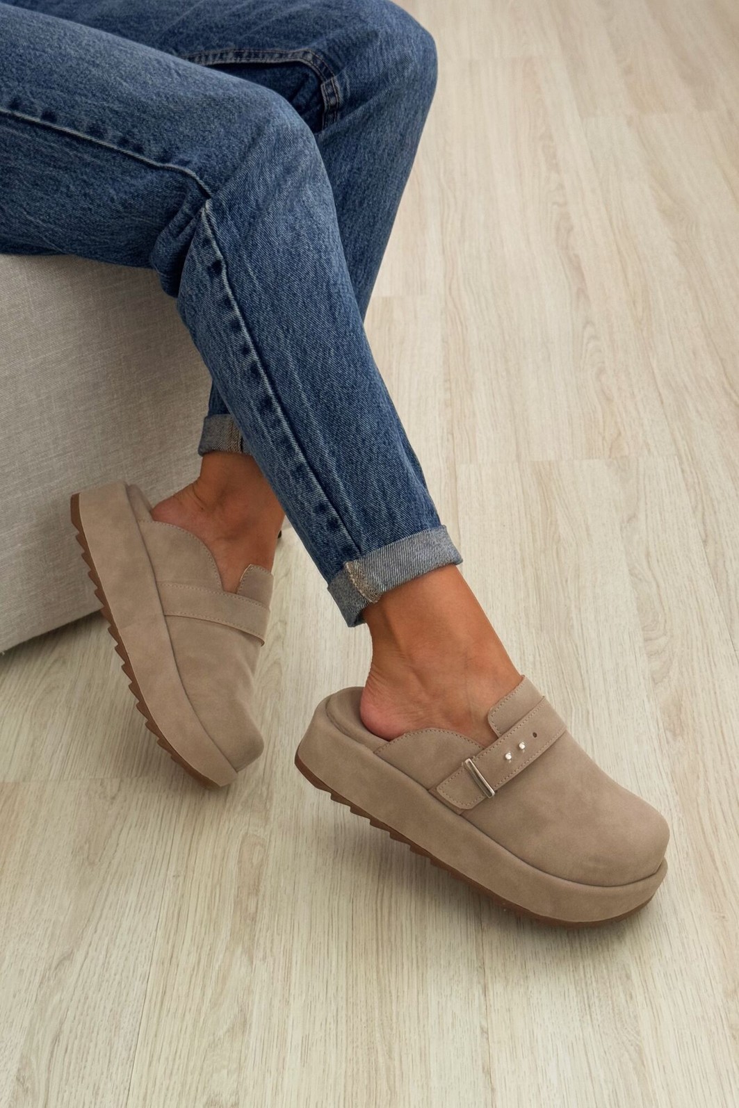 Mule Miriam Areia Mule Miriam Areia