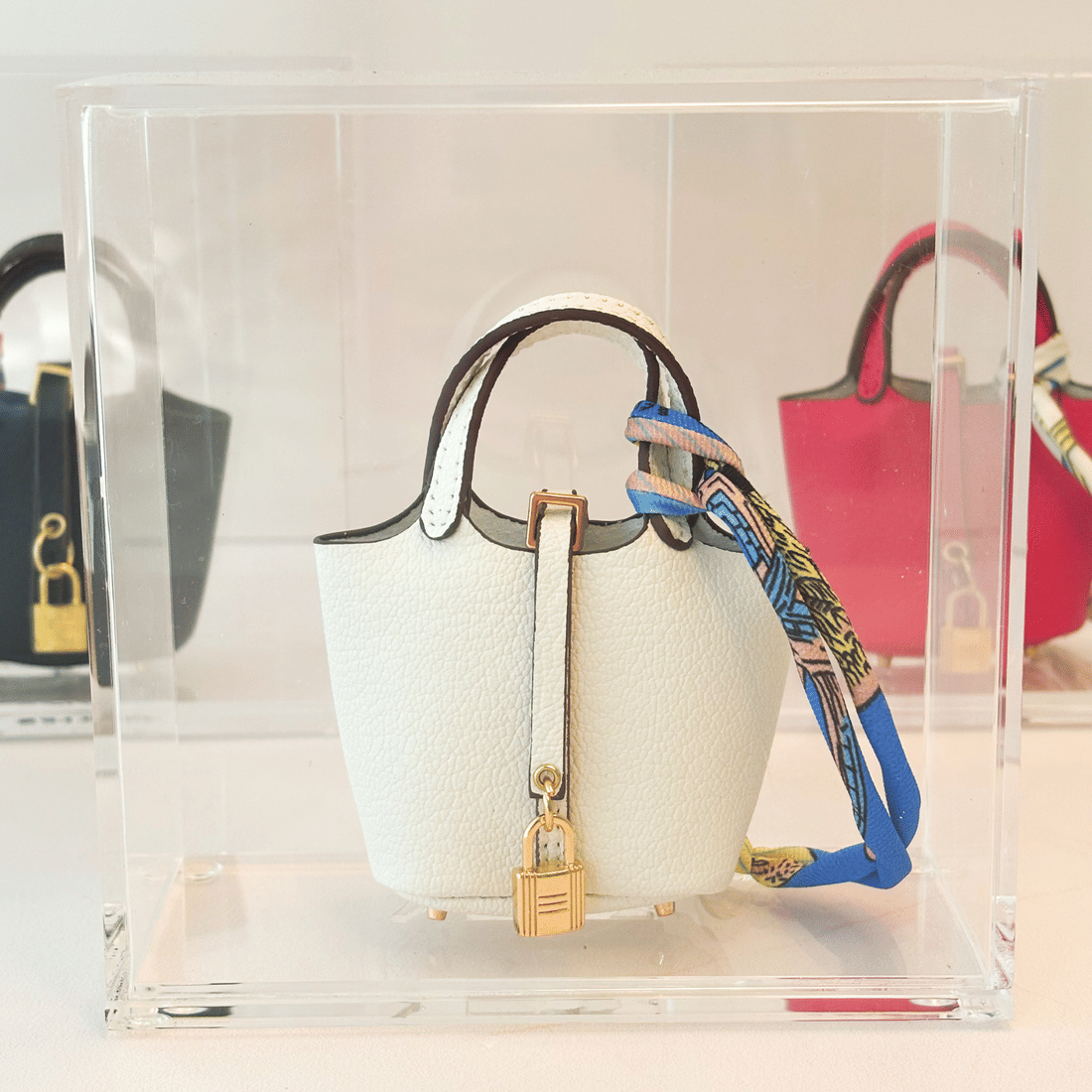 Mini Bag Picotin Branca Decorativa em Acrílico