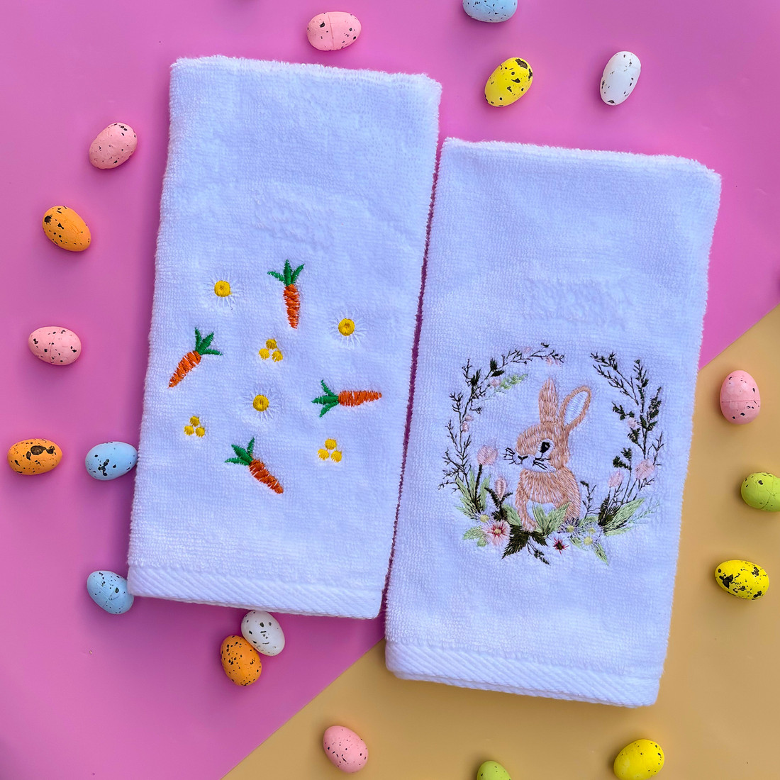 Toalha de Lavabo Karsten Bordada Cenoura Floral