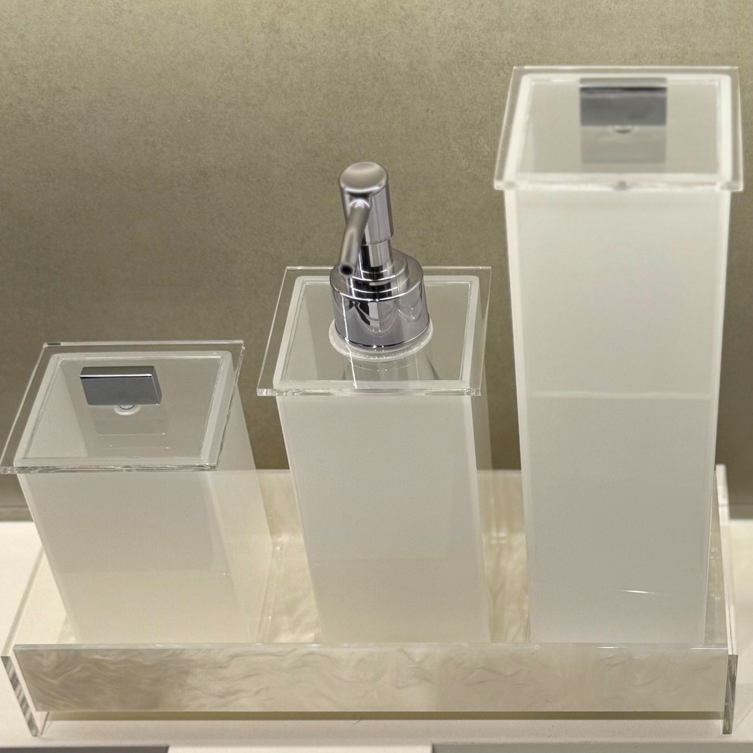 Porta Escova De Dentes Acrílico Branco Porta Escova De Dentes Acrílico Branco