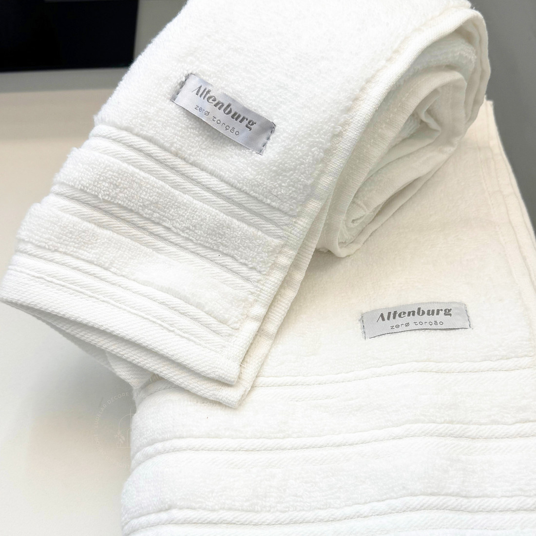 Jogo Toalha Banhão e Rosto Glam Branco 100% Algodão Jogo Toalha Banhão e Rosto Glam Branco 100% Algodão