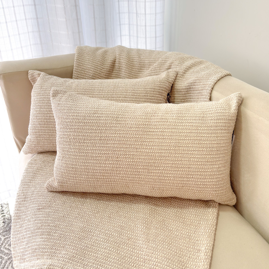 Almofada c/ Enchimento Tecido Jacquard Fluffi 30x50 cm Almofada c/ Enchimento Tecido Jacquard Fluffi 30x50 cm