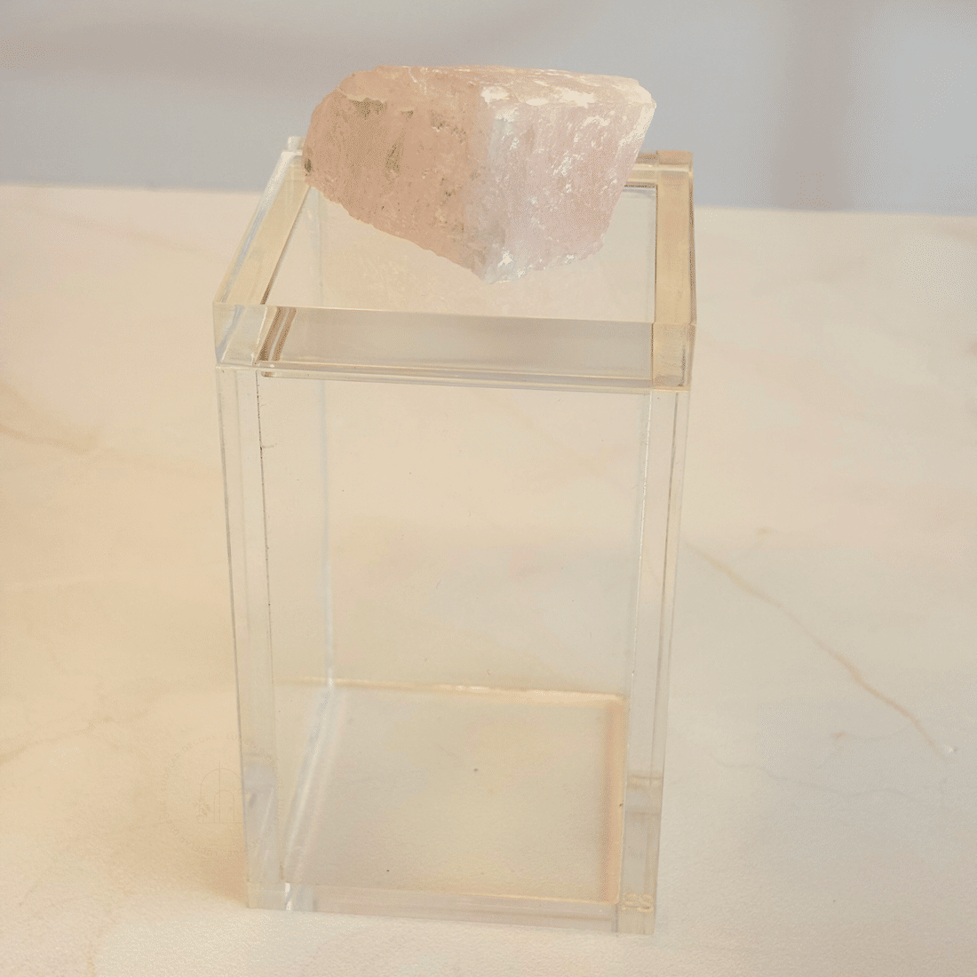 Mini Box Tall c/ Pedra Quartzo Rosa Mini Box Tall c/ Pedra Quartzo Rosa