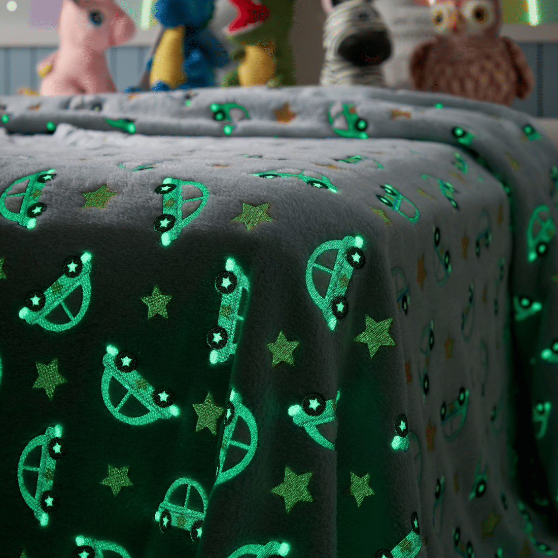 Manta Flannel Solteiro Brilha no Escuro 150x200 Carros Manta Flannel Solteiro Brilha no Escuro 150x200 Carros