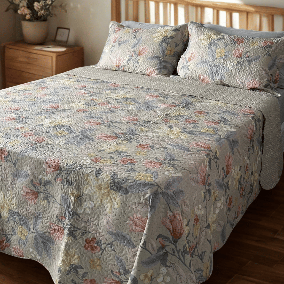 Kit Colcha Boutis Queen Jardim Secreto Kit Colcha Boutis Queen Jardim Secreto