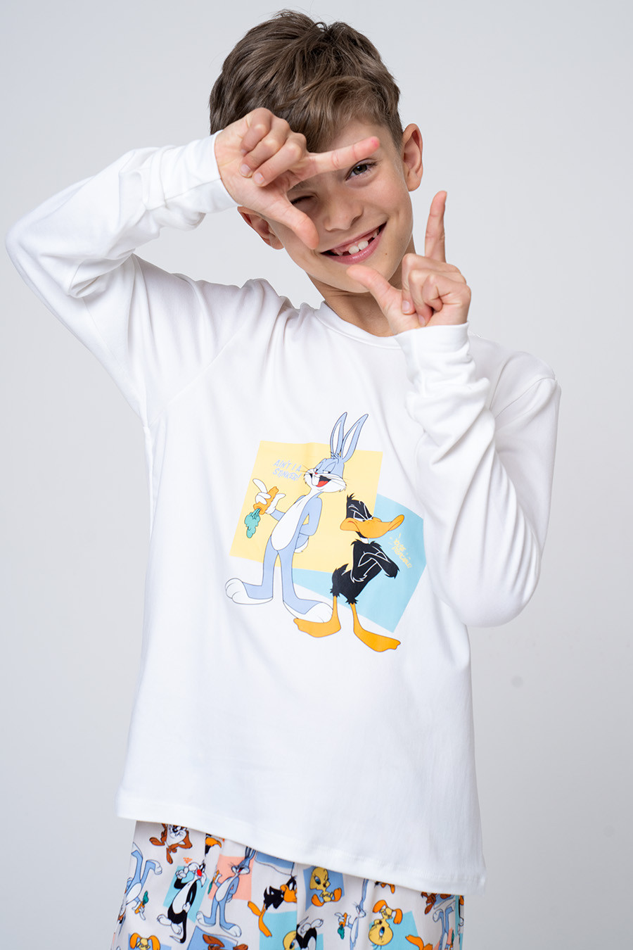 PIJAMA JUNVEIL UNISSEX ESTAMPADO - LOONEY BOX PIJAMA JUNVEIL UNISSEX ESTAMPADO