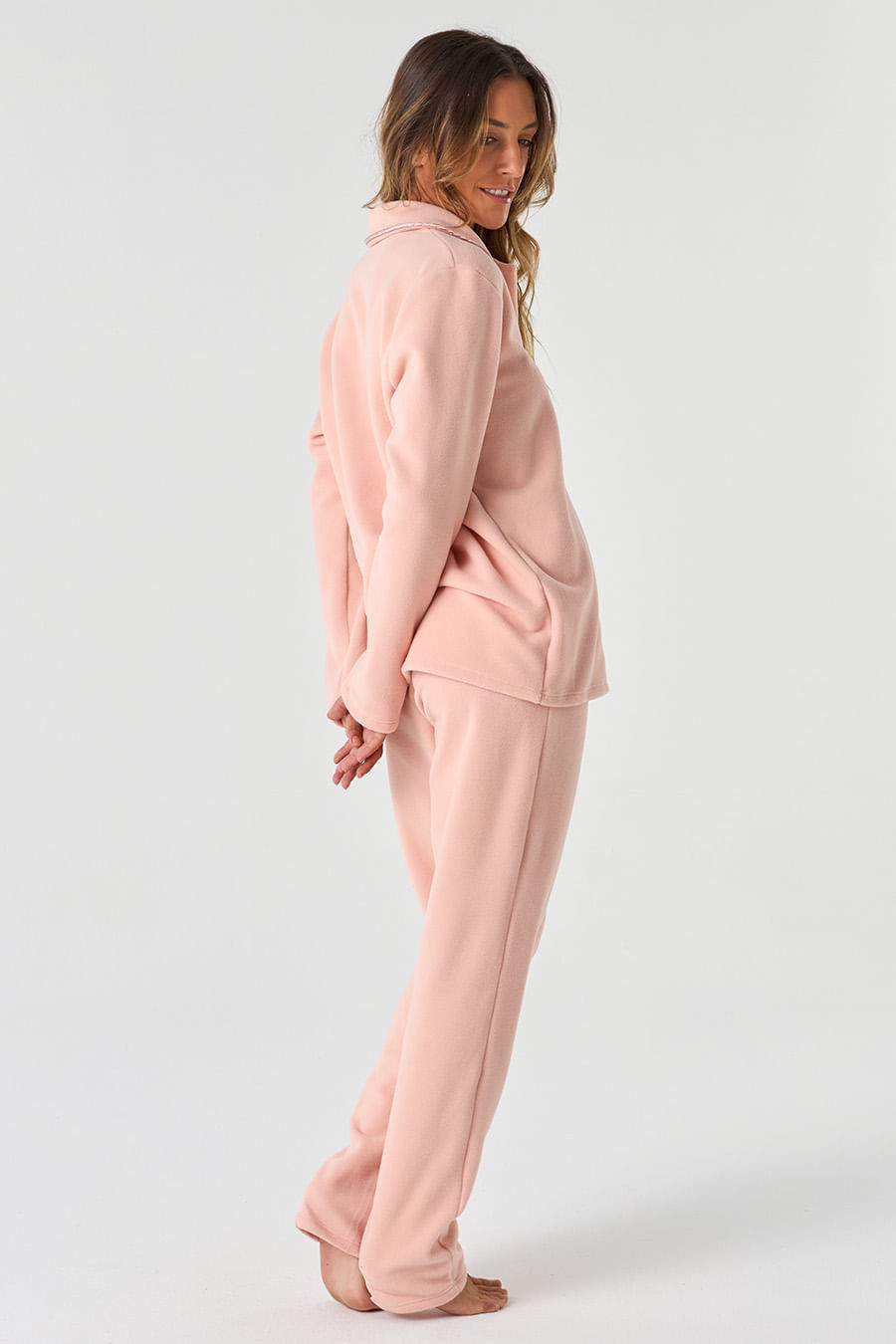 PIJAMA LONGO DE BOTÕES FEMININO - CLÁSSICOS SOFT PIJAMA LONGO DE BOTÕES FEMININO - CLÁSSICOS SOFT