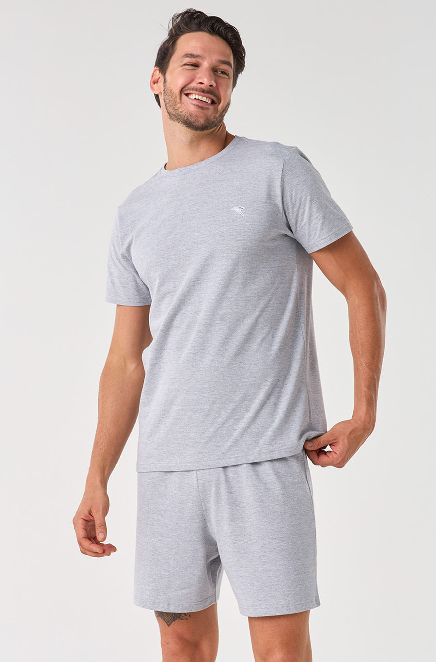 CAMISETA MASCULINA MEIA MALHA - ETERNO CAMISETA MASCULINA MEIA MALHA - ETERNO
