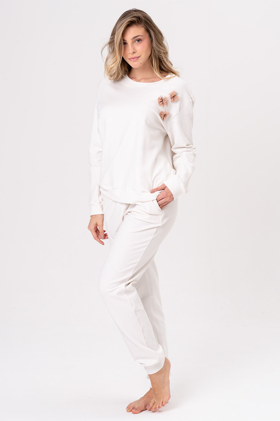 ABRIGO DE MOLETOM FEMININO - SERENA ABRIGO DE MOLETOM FEMININO - SERENA