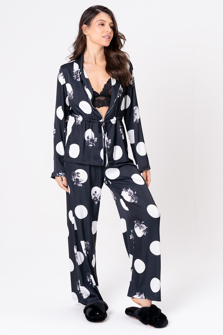 PIJAMA  ACETINADO LONGO COM AMARRAÇÃO - LUAR PIJAMA  ACETINADO LONGO COM AMARRAÇÃO - LUAR