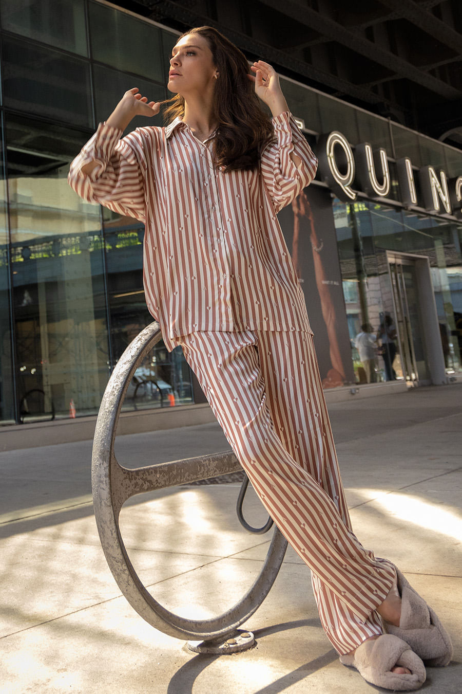 PIJAMA AMERICANO ACETINADO LISTRAS - SERENA PIJAMA AMERICANO ACETINADO LISTRAS - SERENA
