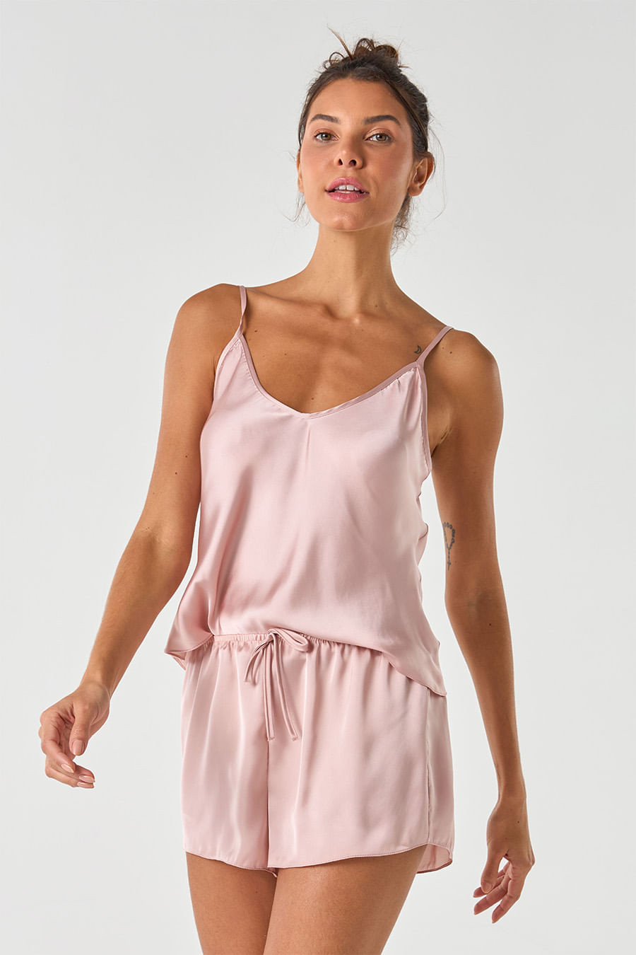 SHORT DOLL ACETINADO ¿ CLÁSSICOS ACETINADOS VANILLA