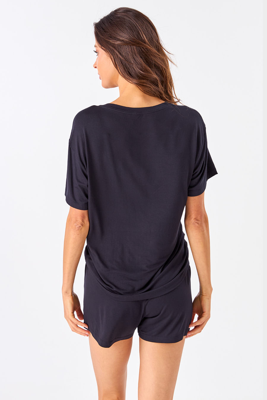 PIJAMA CURTO FEMININO  EM VISCOSE PRETO - CLÁSSICO VISCOSE BLACK PIJAMA CURTO FEMININO  EM VISCOSE PRETO - CLÁSSICO VISCOSE BLACK