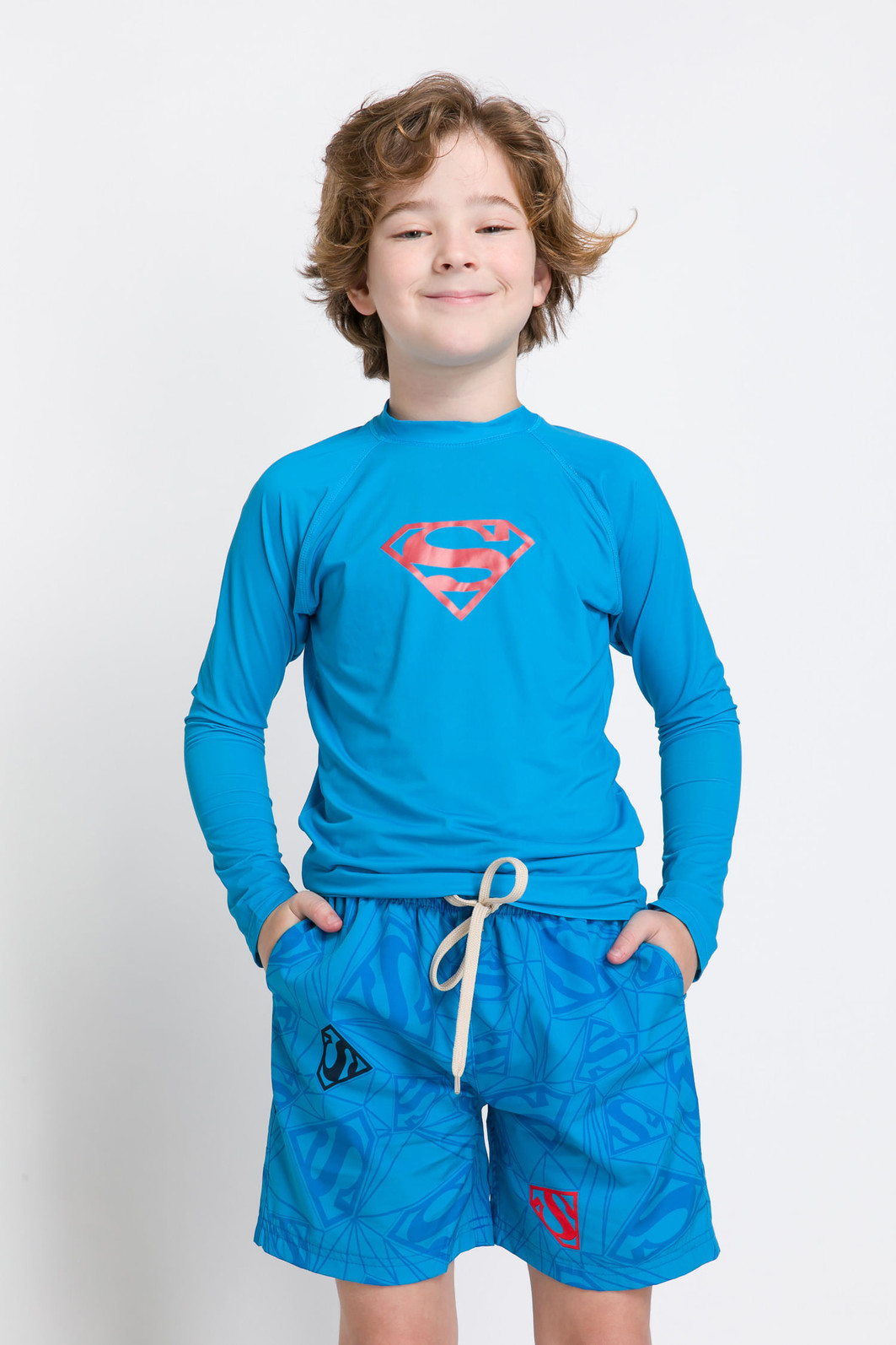 BLUSA MANGA LONGA INFANTIL DE BANHO - HERÓIS DE VERÃO BLUSA MANGA LONGA INFANTIL DE BANHO - HERÓIS DE VERÃO