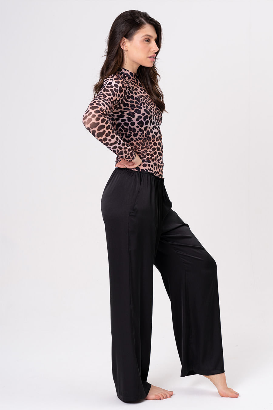 PIJAMA DE TULE COM CALÇA ACETINADA - FELINE PIJAMA DE TULE COM CALÇA ACETINADA - FELINE