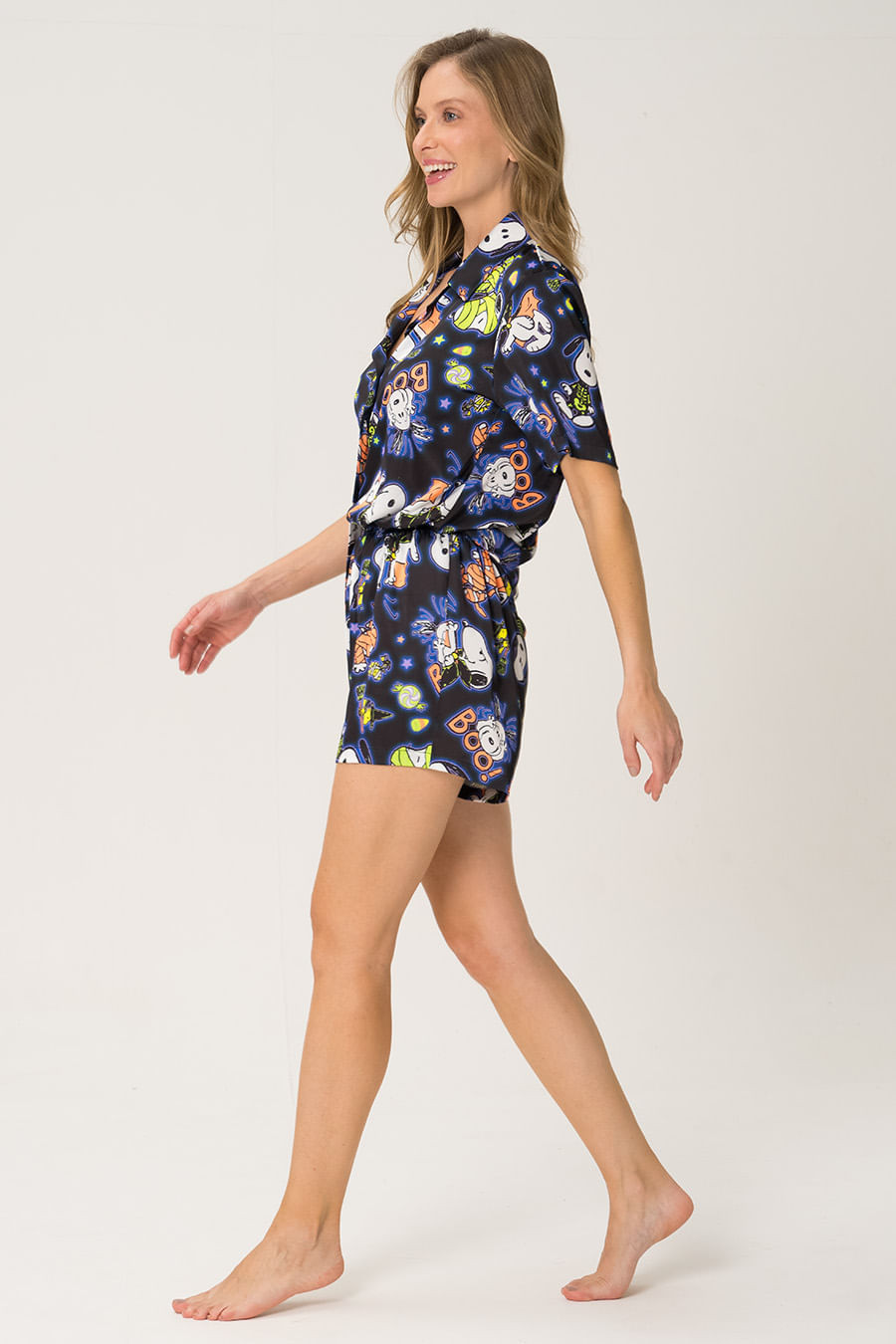 PIJAMA AMERICANO ACETINADO CURTO - SPOOKY SNOOPY PIJAMA AMERICANO ACETINADO CURTO - SPOOKY SNOOPY
