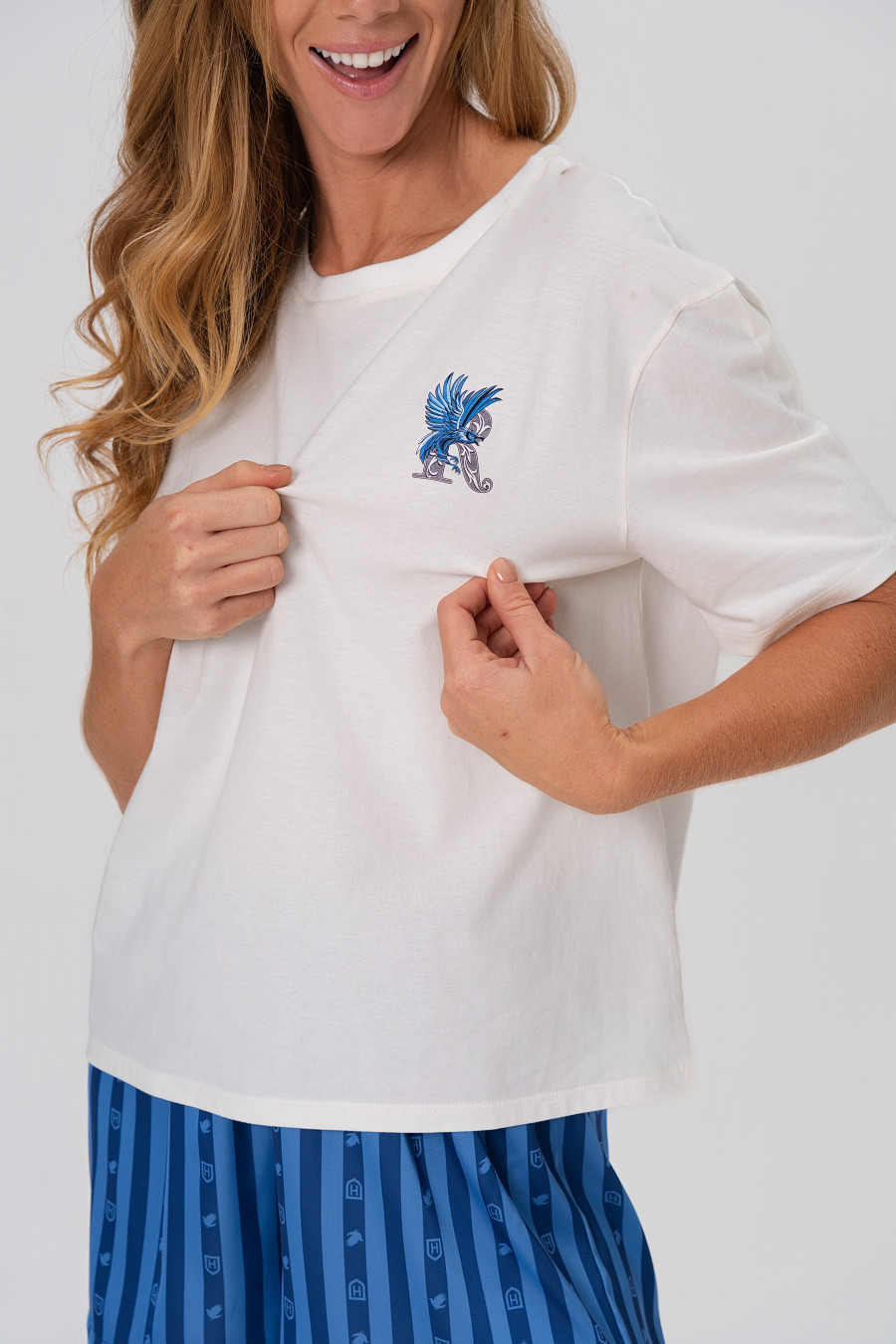 PIJAMA CURTO SHORTS ACETINADO CORVINAL DETALHE
