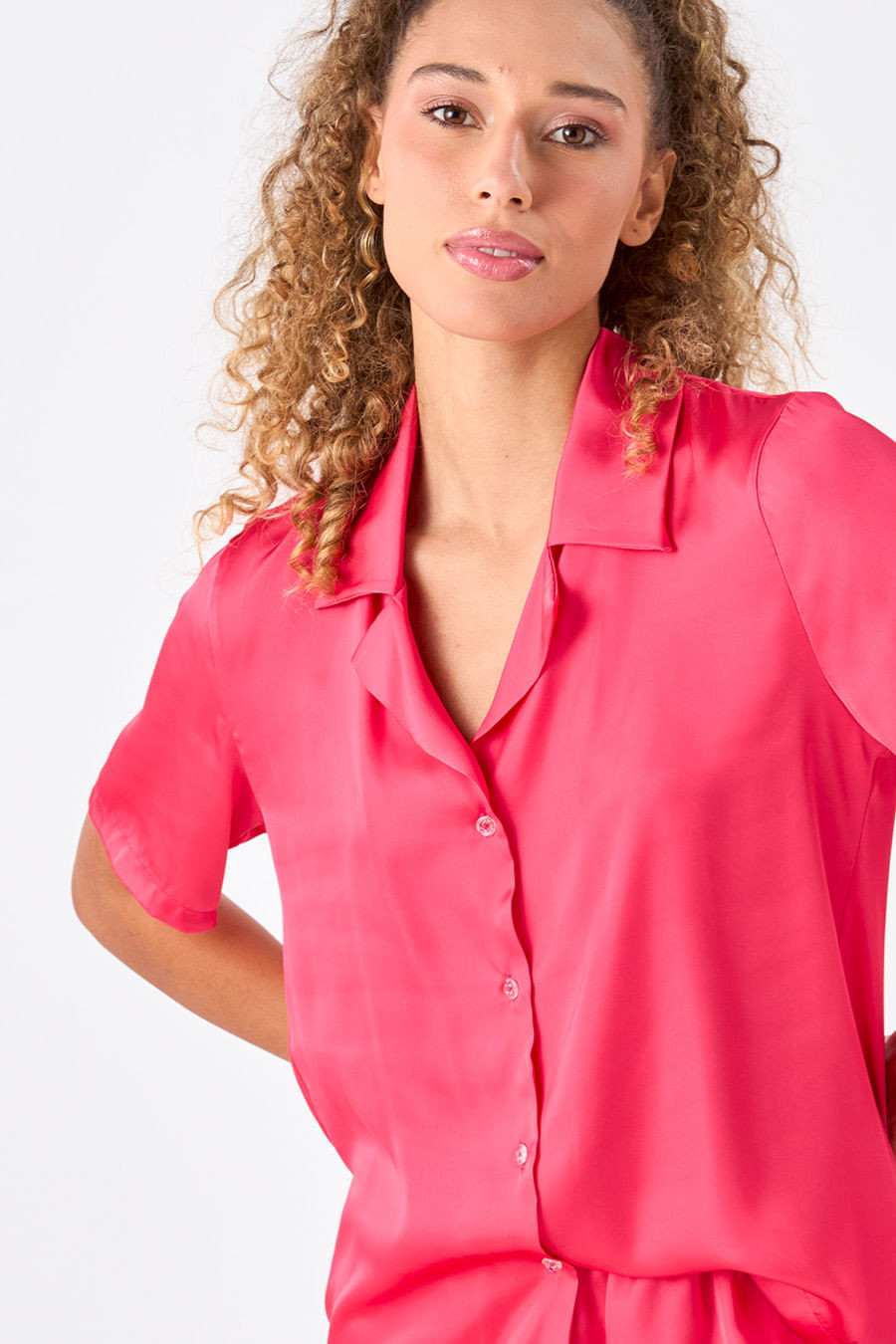 PIJAMA AMERICANO ACETINADO CURTO  - CLÁSSICOS ACETINADOS ÁGATA ROSA PIJAMA AMERICANO ACETINADO CURTO  - CLÁSSICOS ACETINADOS ÁGATA ROSA