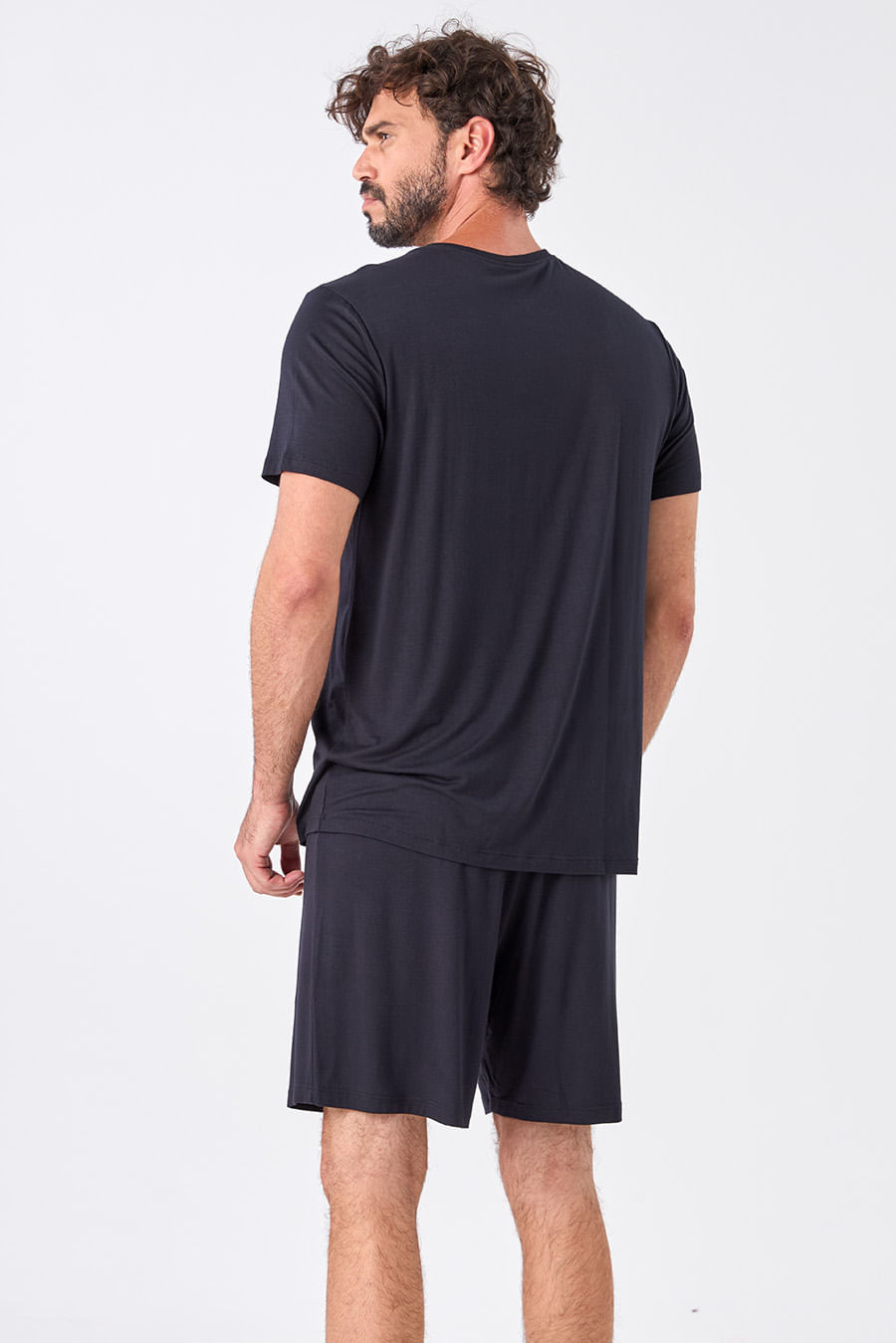 PIJAMA MASCULINO CURTO EM VISCOSE - CLÁSSICO VISCOSE BLACK PIJAMA MASCULINO CURTO EM VISCOSE - CLÁSSICO VISCOSE BLACK