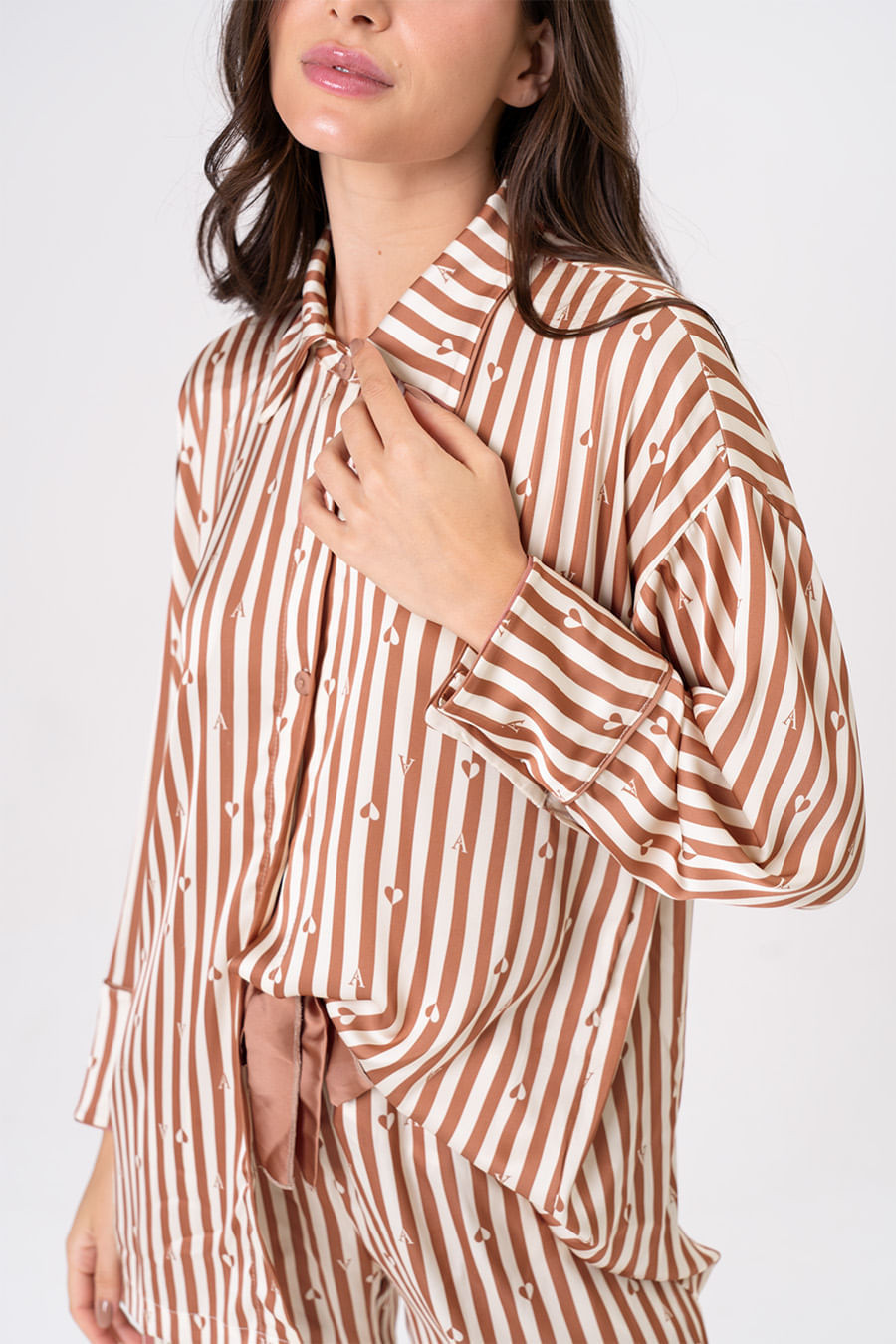 PIJAMA AMERICANO ACETINADO LISTRAS - SERENA PIJAMA AMERICANO ACETINADO LISTRAS - SERENA