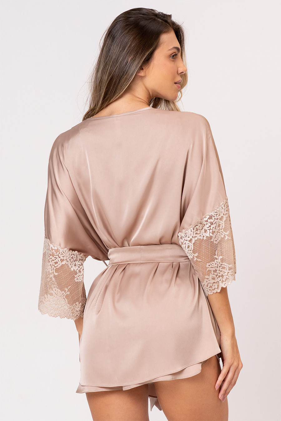 PIJAMA KIMONO ACETINADO - CLÁSSICOS ACETINADOS MOCHA MOUSSE PIJAMA KIMONO ACETINADO - CLÁSSICOS ACETINADOS MOCHA MOUSSE