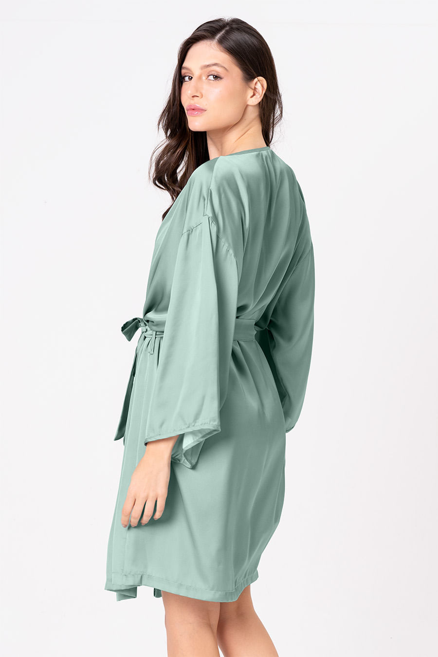 ROBE ACETINADO - CLÁSSICOS ACETINADOS VERDE JADE ROBE ACETINADO - CLÁSSICOS ACETINADOS VERDE JADE