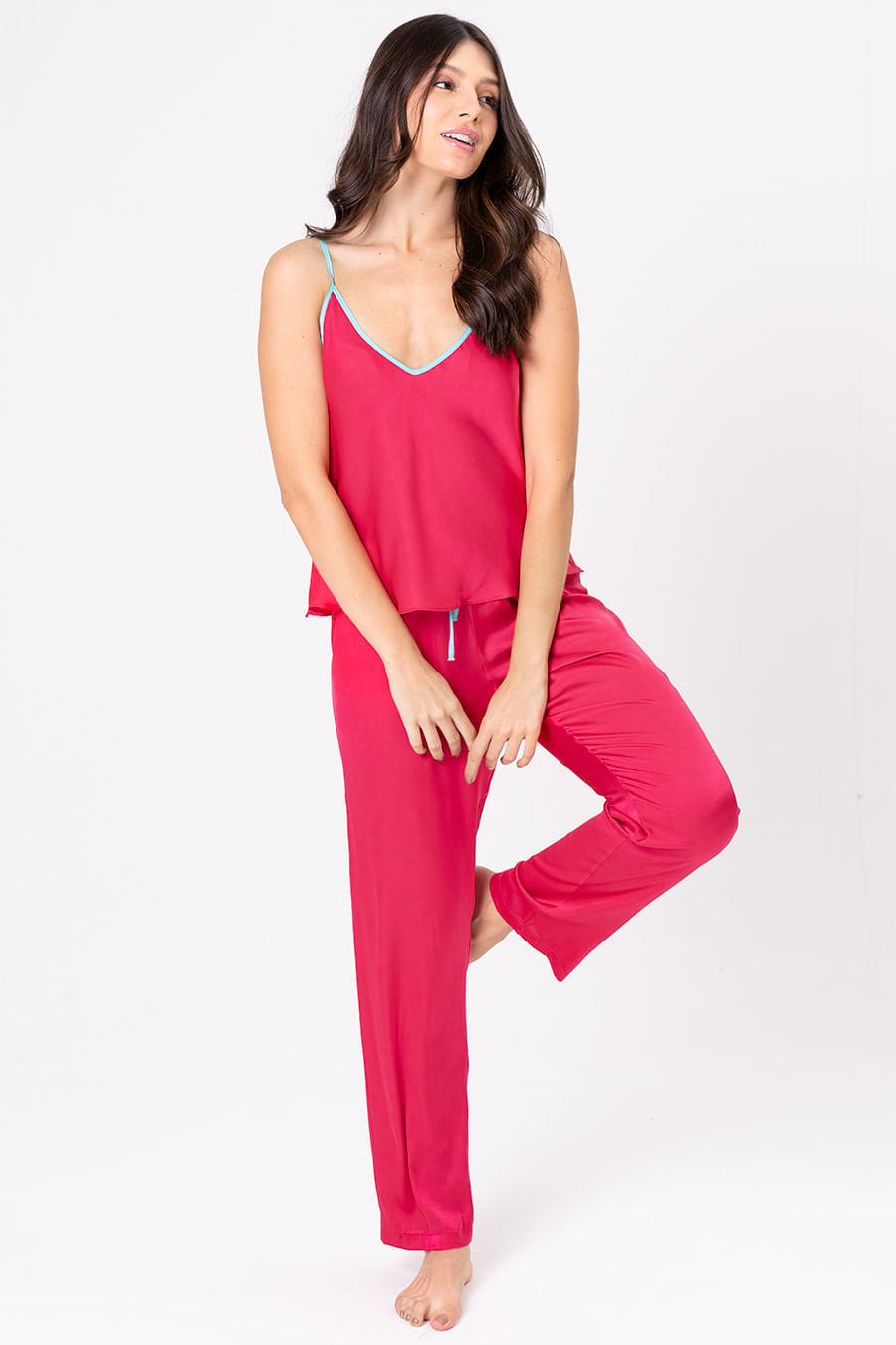 PIJAMA LONGO DE ALÇAS - LIBÉLULA PIJAMA LONGO DE ALÇAS - LIBÉLULA