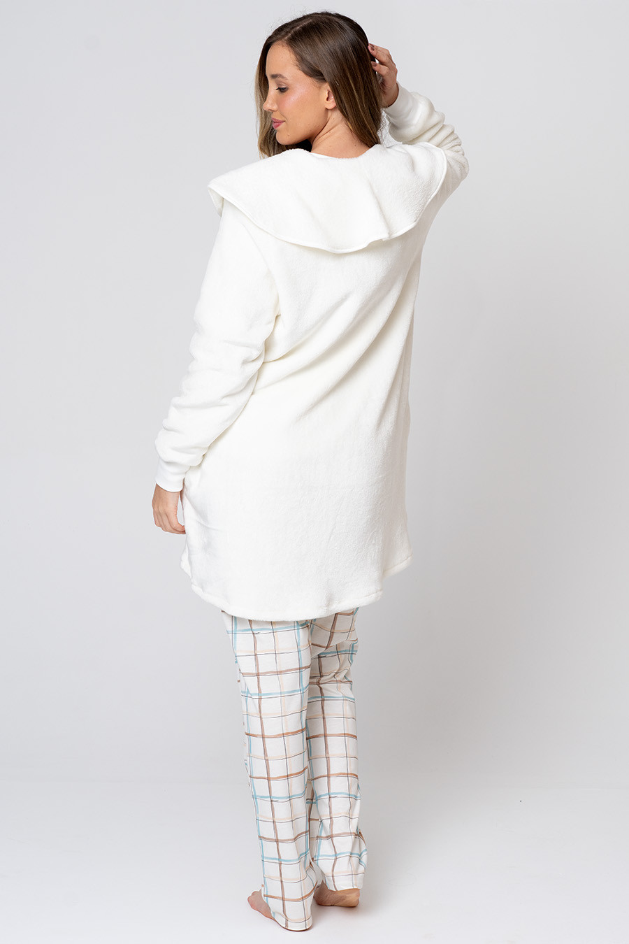 CASACO FEMININO EM FLEECE OFF WHITE - CHOCOMENTA CASACO FEMININO EM FLEECE OFF WHITE