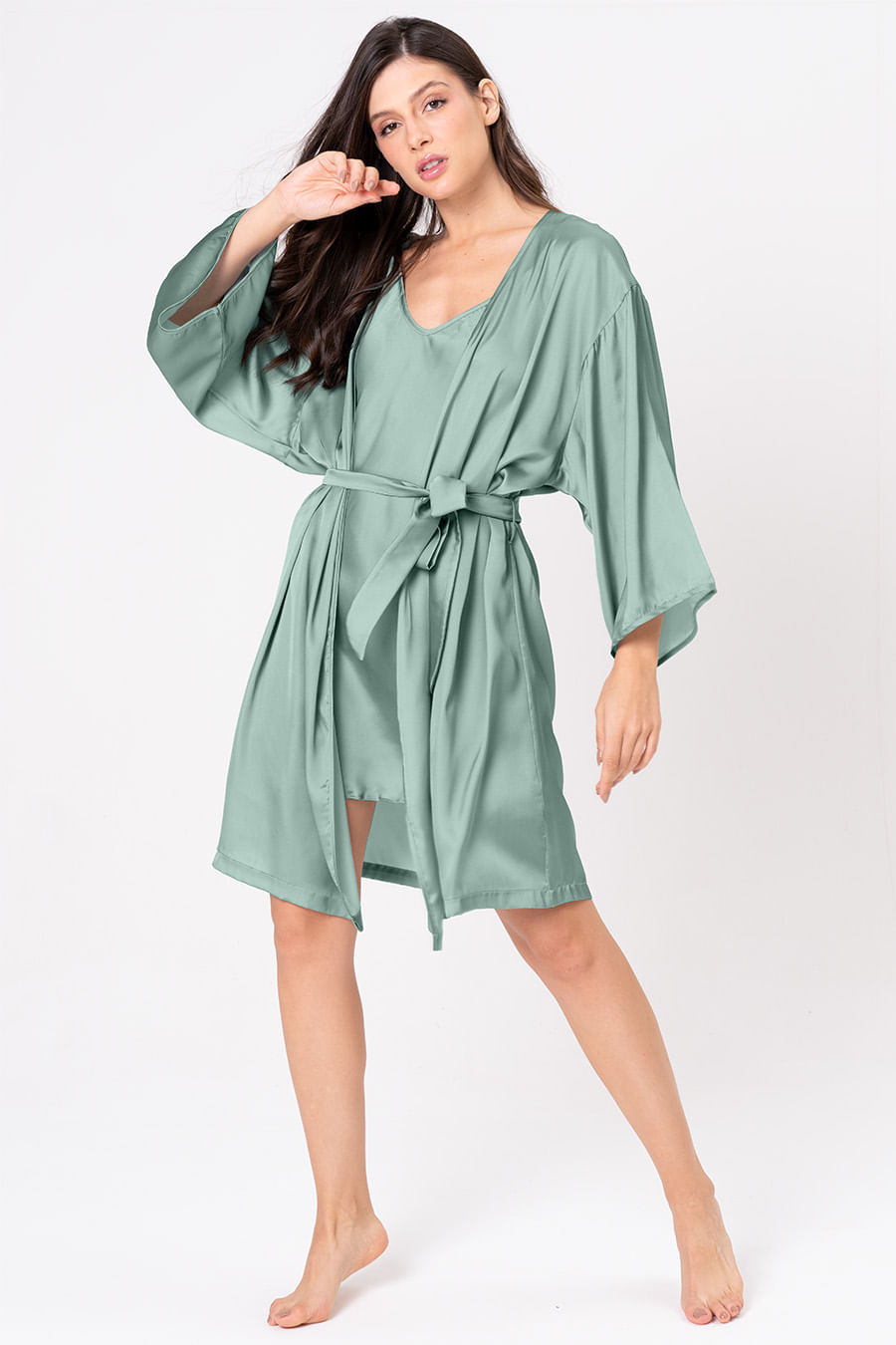 ROBE ACETINADO - CLÁSSICOS ACETINADOS VERDE JADE ROBE ACETINADO - CLÁSSICOS ACETINADOS VERDE JADE