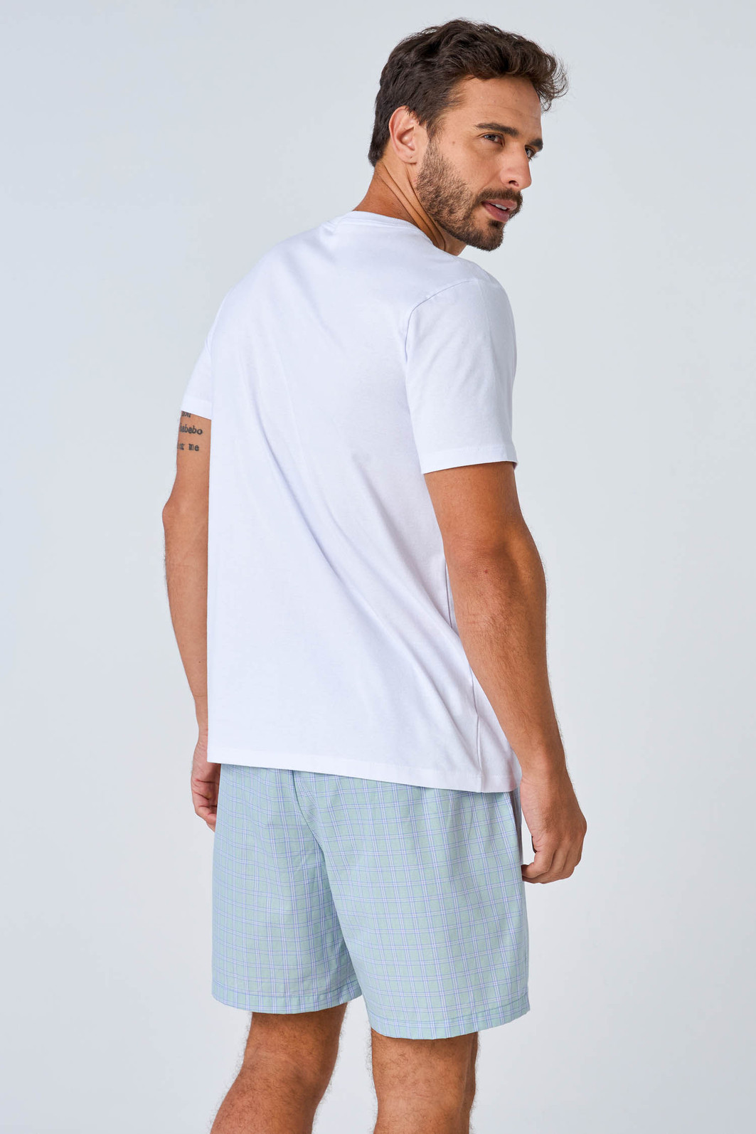 PIJAMA CURTO MASCULINO ¿ CLÁSSICOS CAMBRAIA PIJAMA CURTO MASCULINO ¿ CLÁSSICOS CAMBRAIA