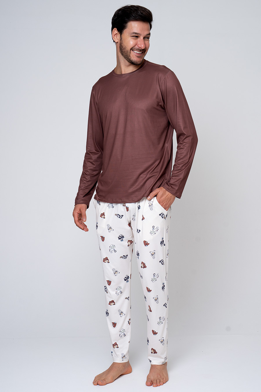 KIT PIJAMA LONGO URSOS SEM CURSO E ROBE DE SOFT PRETO FRENTE PIJAMA