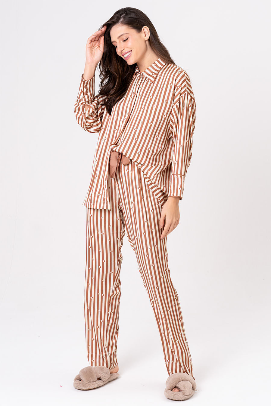 PIJAMA AMERICANO ACETINADO LISTRAS - SERENA PIJAMA AMERICANO ACETINADO LISTRAS - SERENA