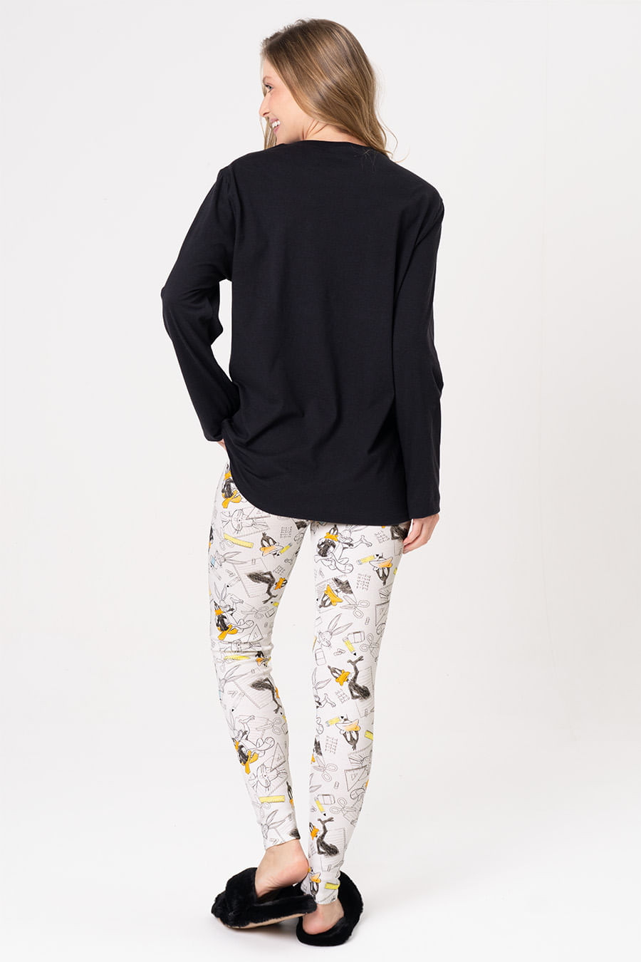 PIJAMA LONGO MEIA MALHA COM CALÇA DE RIBANA - LOONEY GERAÇÃO RAIZ PIJAMA LONGO MEIA MALHA COM CALÇA DE RIBANA - LOONEY GERAÇÃO RAIZ