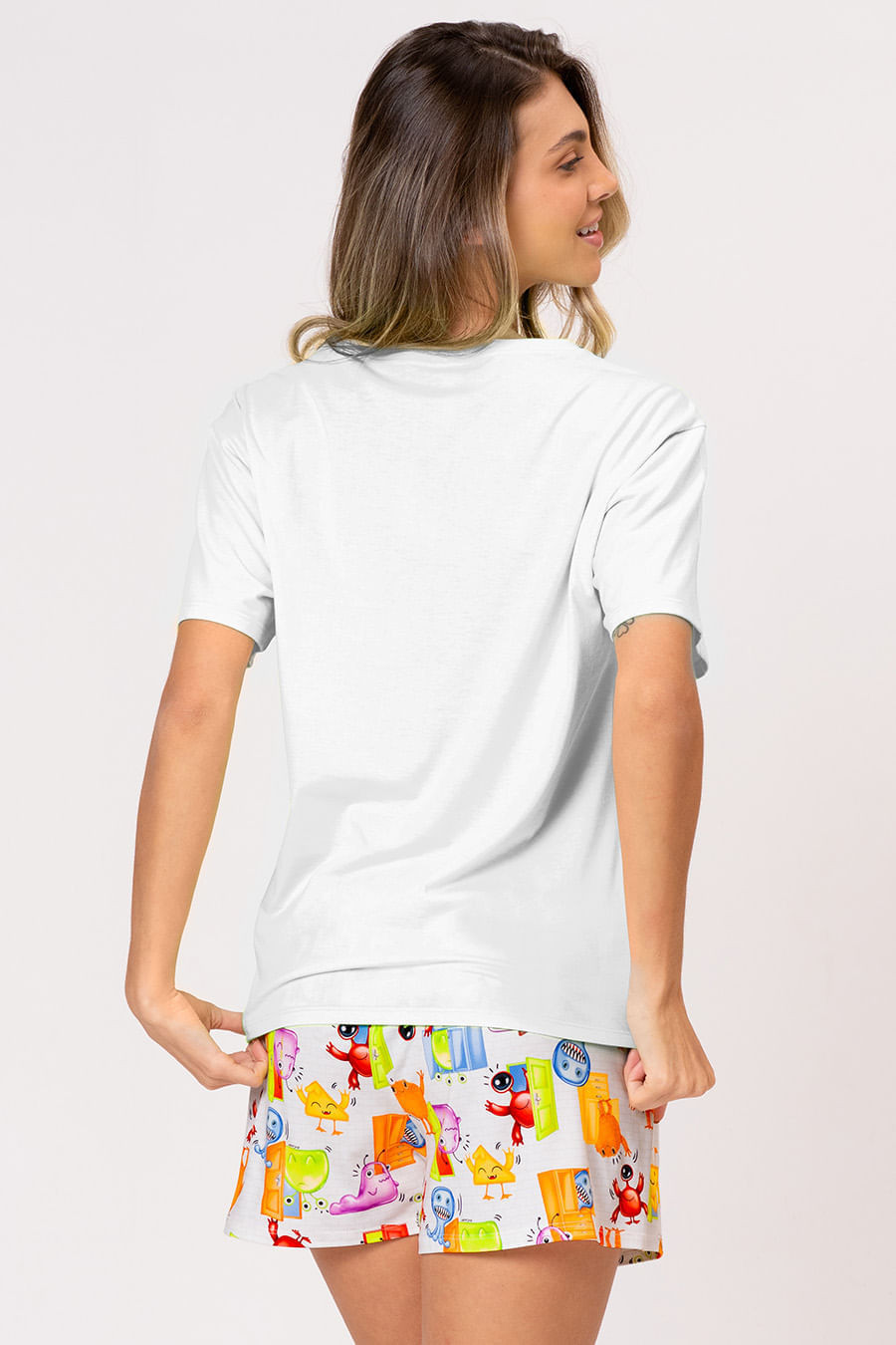 PIJAMA CURTO FEMININO - GELEIA DE MONSTROS PIJAMA CURTO FEMININO - GELEIA DE MONSTROS