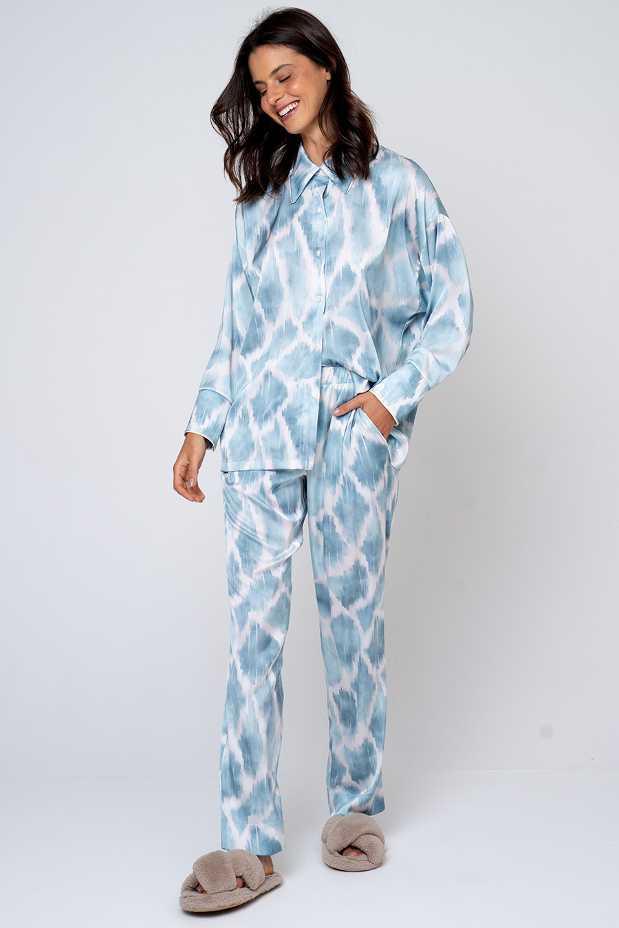 PIJAMA AMERICANO OVERSIZE - SAFARI FRENTE
