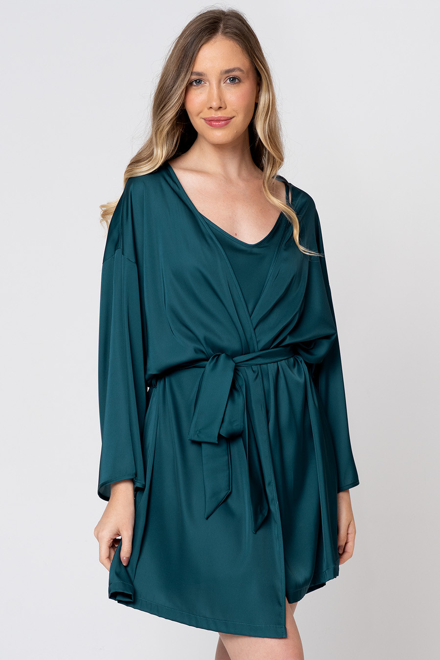 ROBE FEMININO TOQUE DE SEDA - CLÁSSICO ACETINADO GREEN LUCK FRENTE