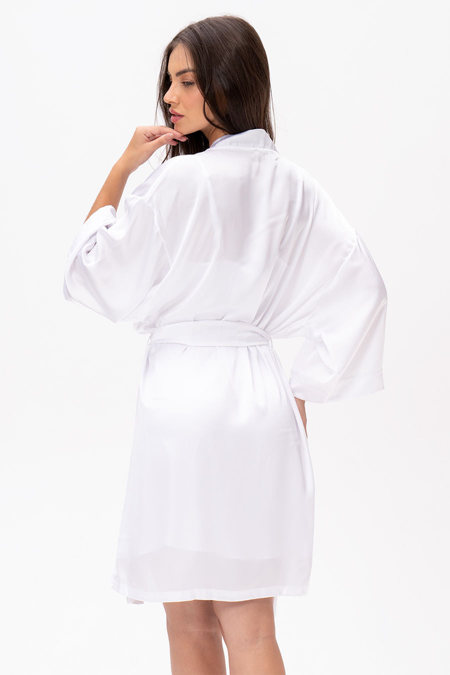 ROBE CURTO TOQUE DE SEDA BRANCO - ETERNO FEMININO ROBE CURTO TOQUE DE SEDA BRANCO - ETERNO FEMININO