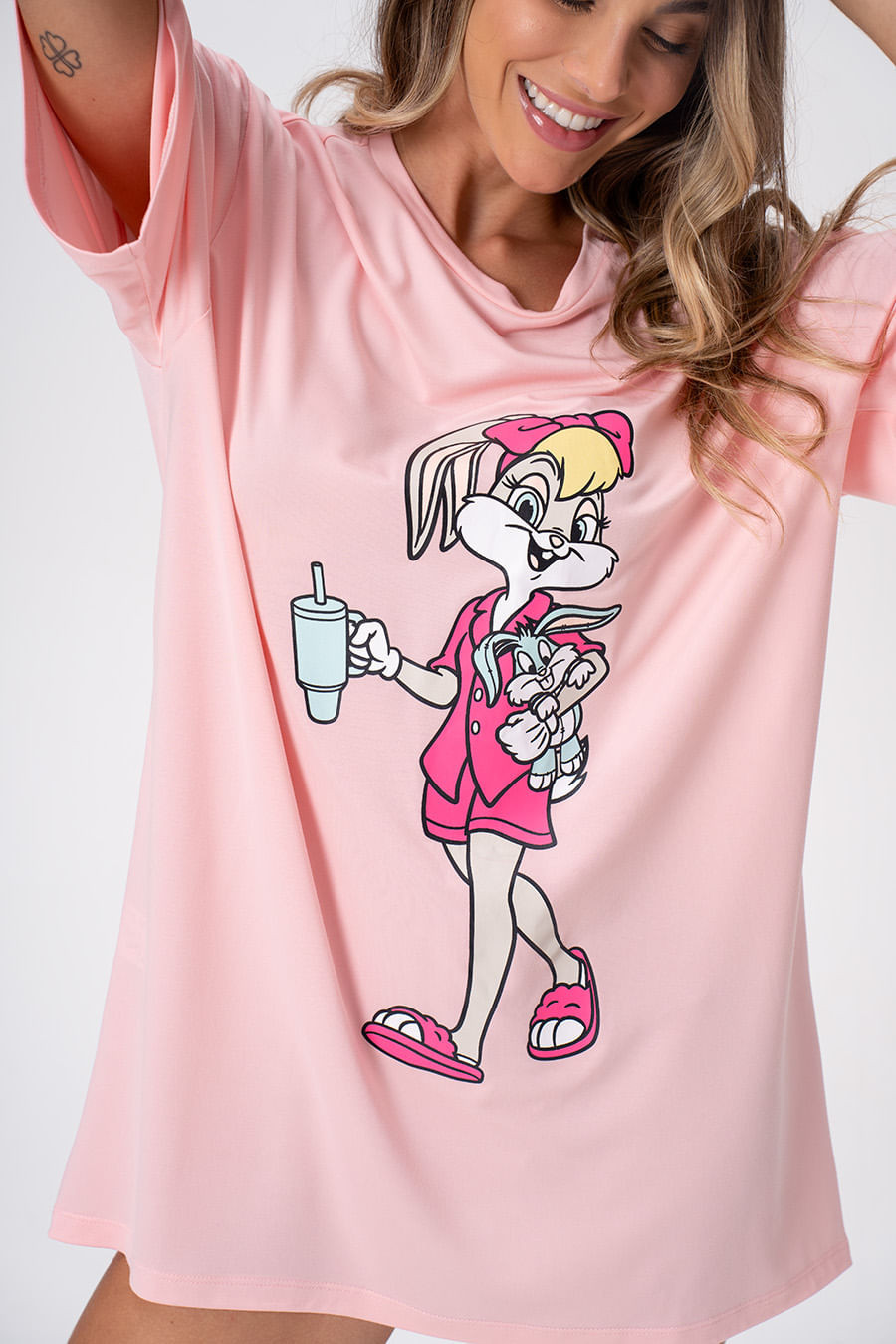 CAMISOLA AMPLA - LOONEY NIGHT CAMISOLA AMPLA - LOONEY NIGHT