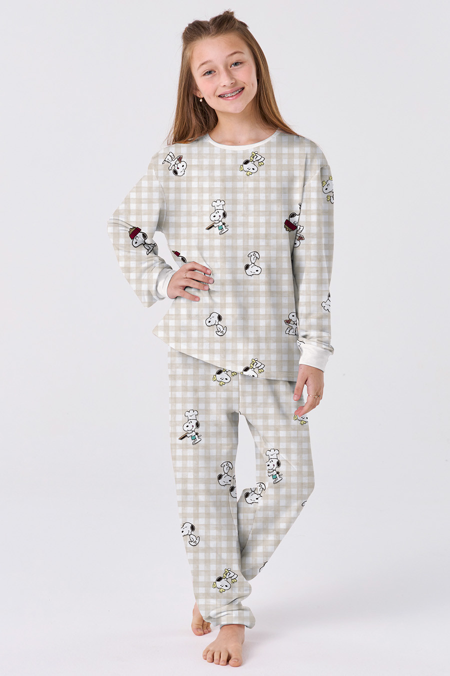 PIJAMA JUVENIL LONGO UNISSEX - SNOOPY LOVERS FRENTE MENINA