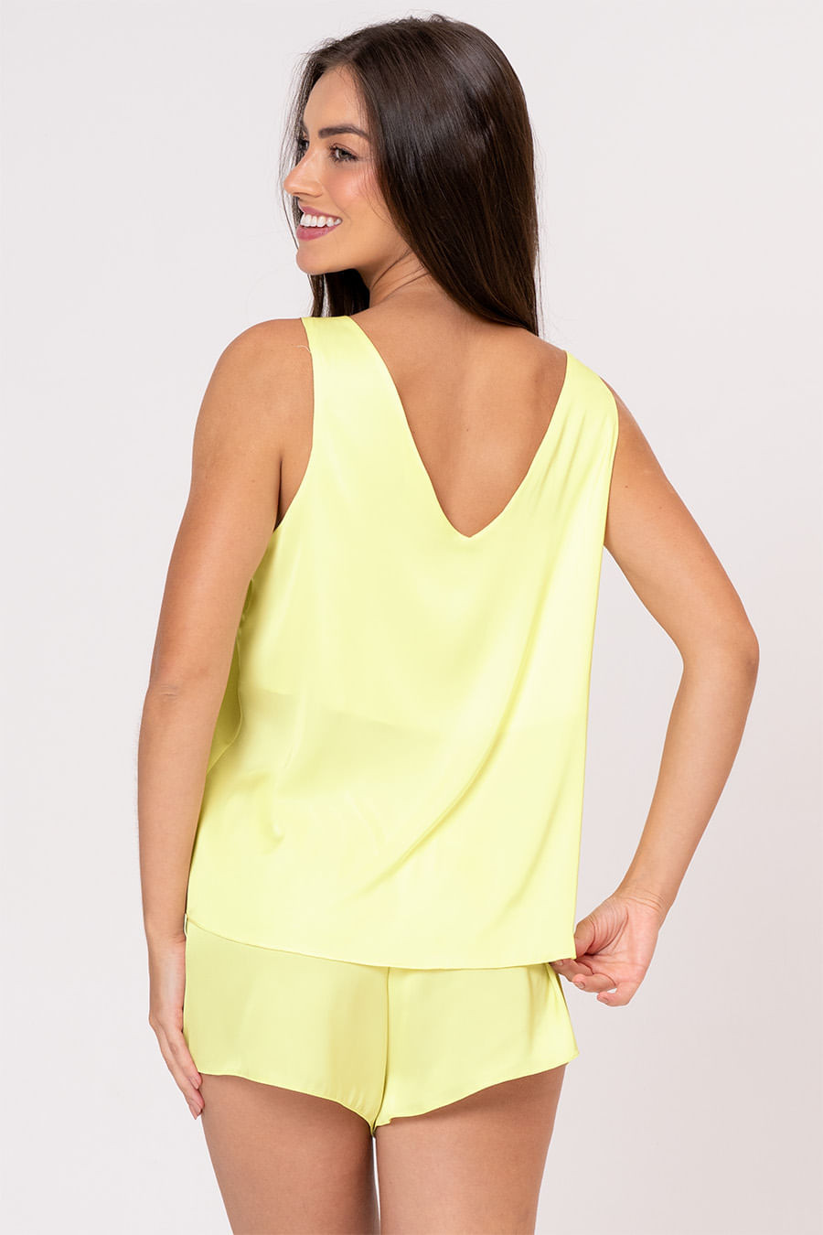 REGATA ACETINADA LISA - CLÁSSICOS ACETINADOS REGATA ACETINADA LISA - CLÁSSICOS ACETINADOS