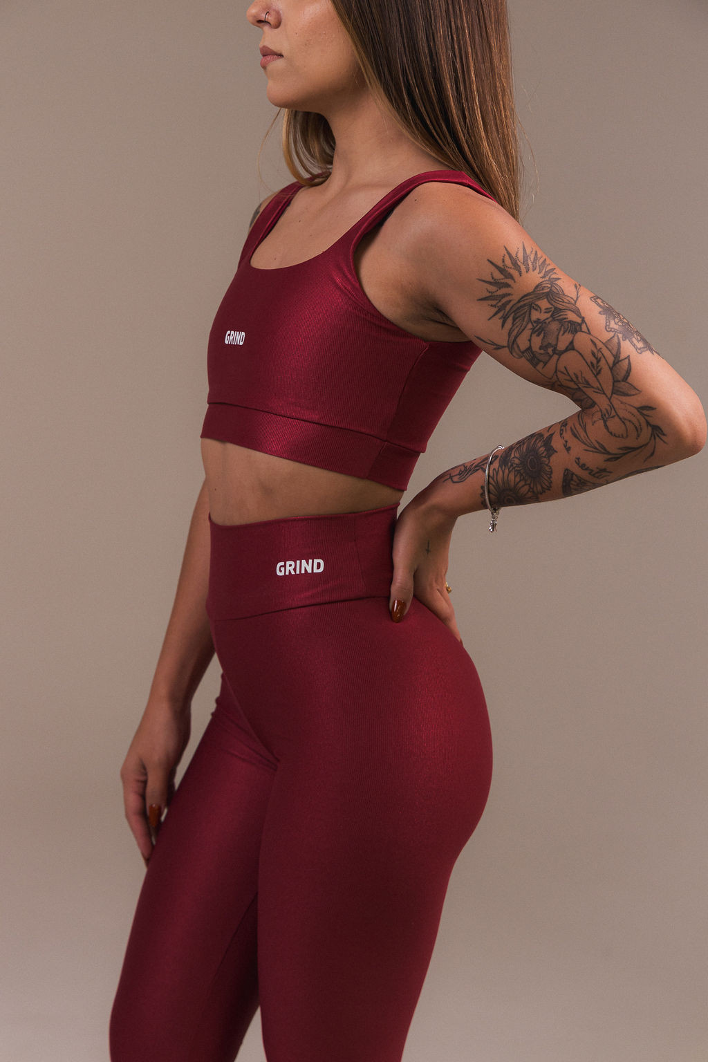 Conjunto Top GRIND FORGED + Legging FORGED - Cereja Conjunto Top GRIND FORGED + Legging FORGED - Cereja