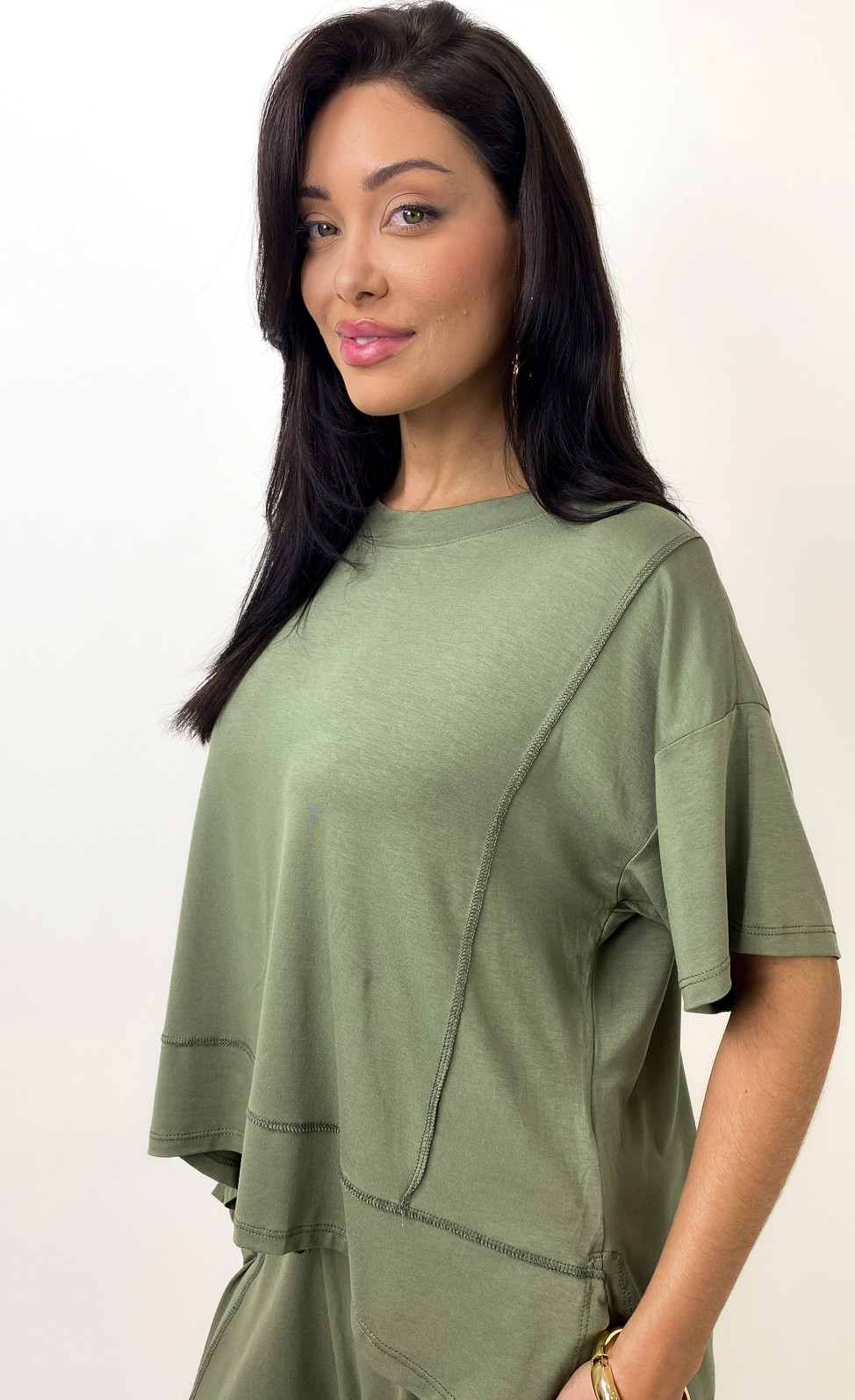 Conjunto com Blusa e Calça Oversized - Verde Oliva