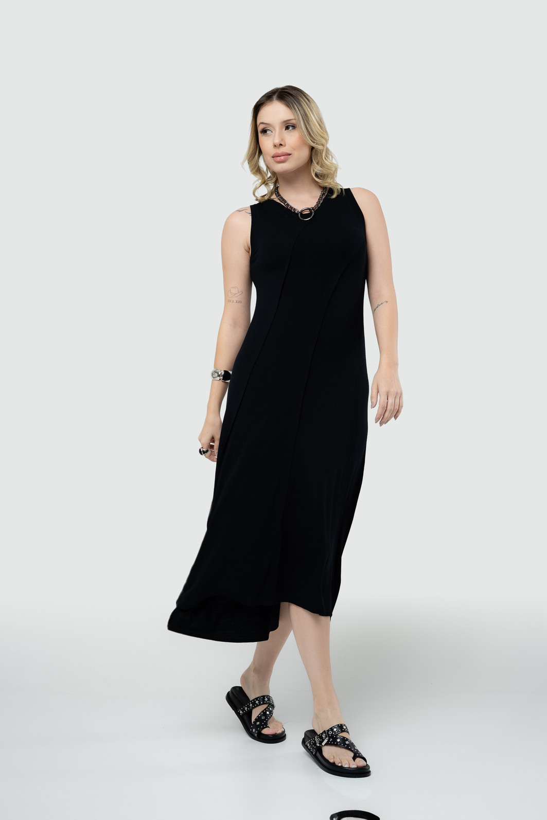 Vestido Regata Midi Mullet - Preto Vestido Regata Midi Mullet - Preto