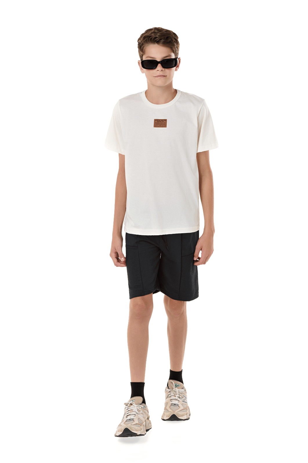 Conjunto juvenil masculino camiseta malha texturizada e bermuda moletinho recorte Conjunto juvenil masculino camiseta malha texturizada e bermuda moletinho recorte